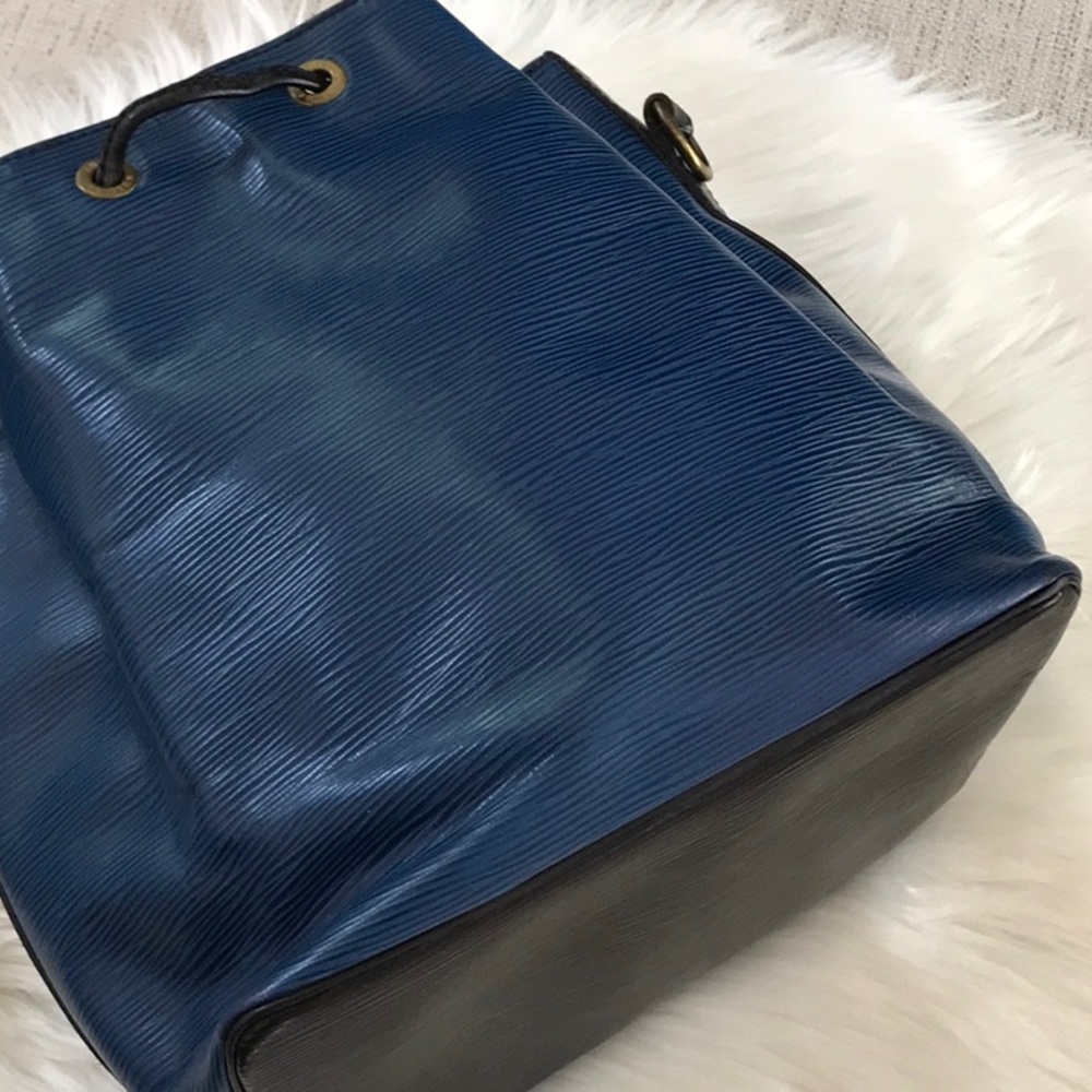 Authentic Louis Vuitton Noe - Picture 4 of 16